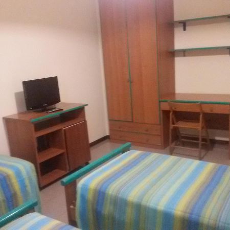 Hotel Fiera بيزارو المظهر الخارجي الصورة