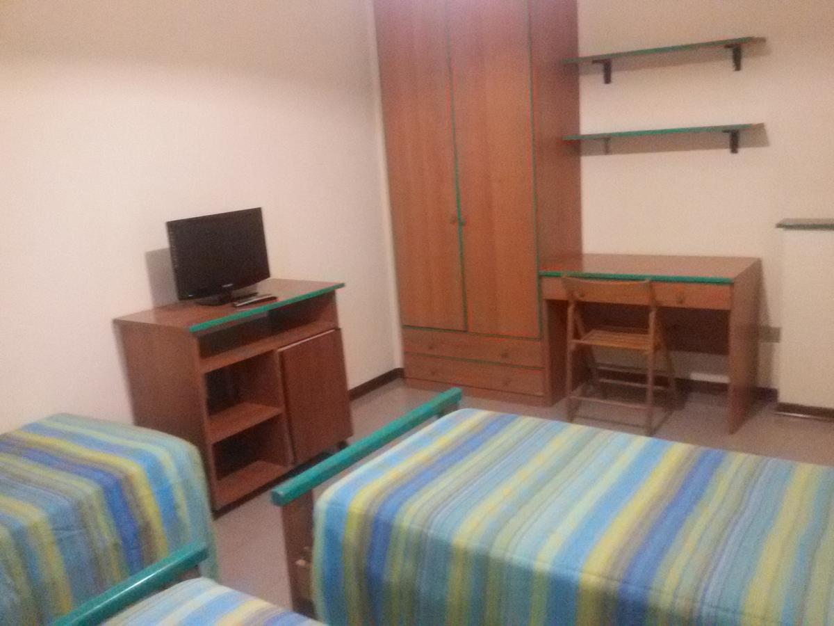 Hotel Fiera بيزارو المظهر الخارجي الصورة